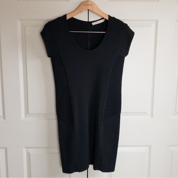 Reiss Dresses & Skirts - Reiss Black Dress A-Line Fitted Sleeveless Bodycon Stretch Size Large